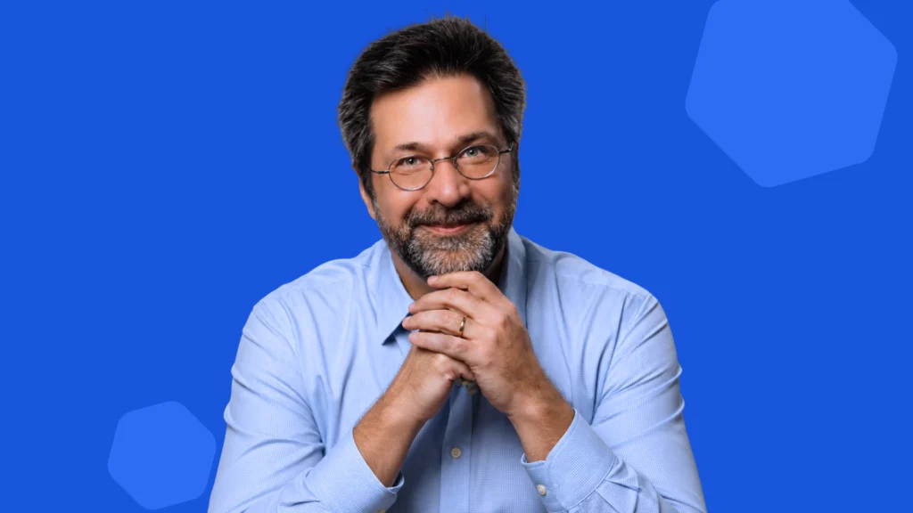 Foto do fundador Alexandre Steinberg